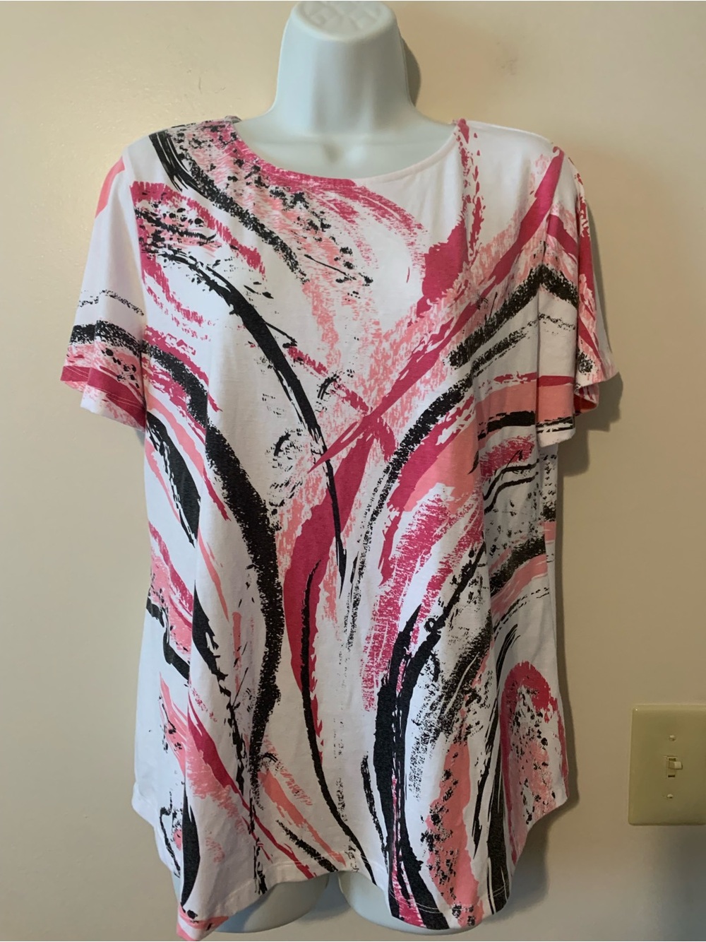 Women's Pink Brushstroke Short Sleeve Blouse